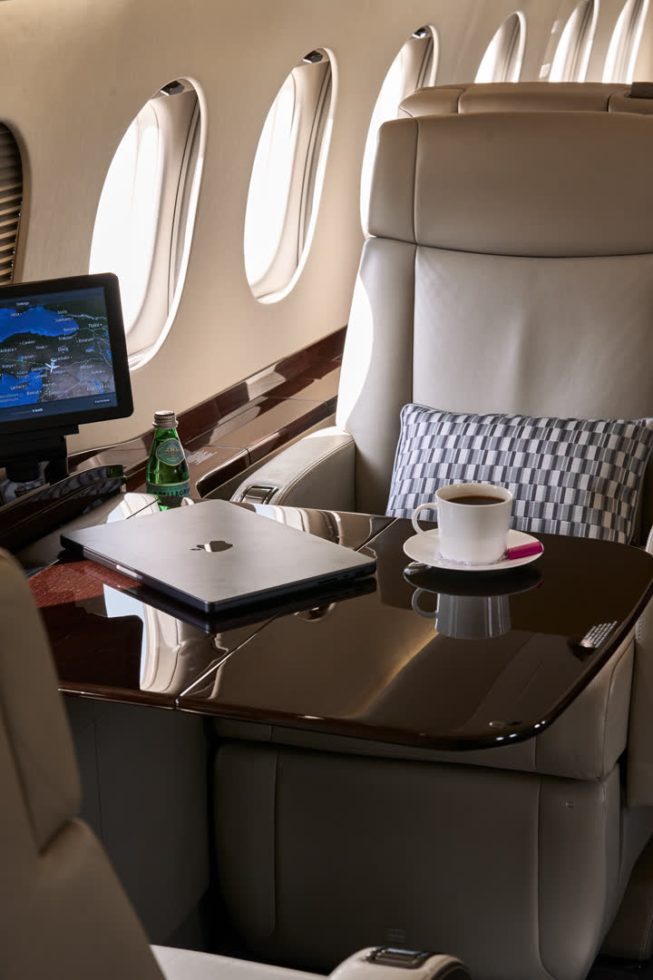 Falcon 2000S