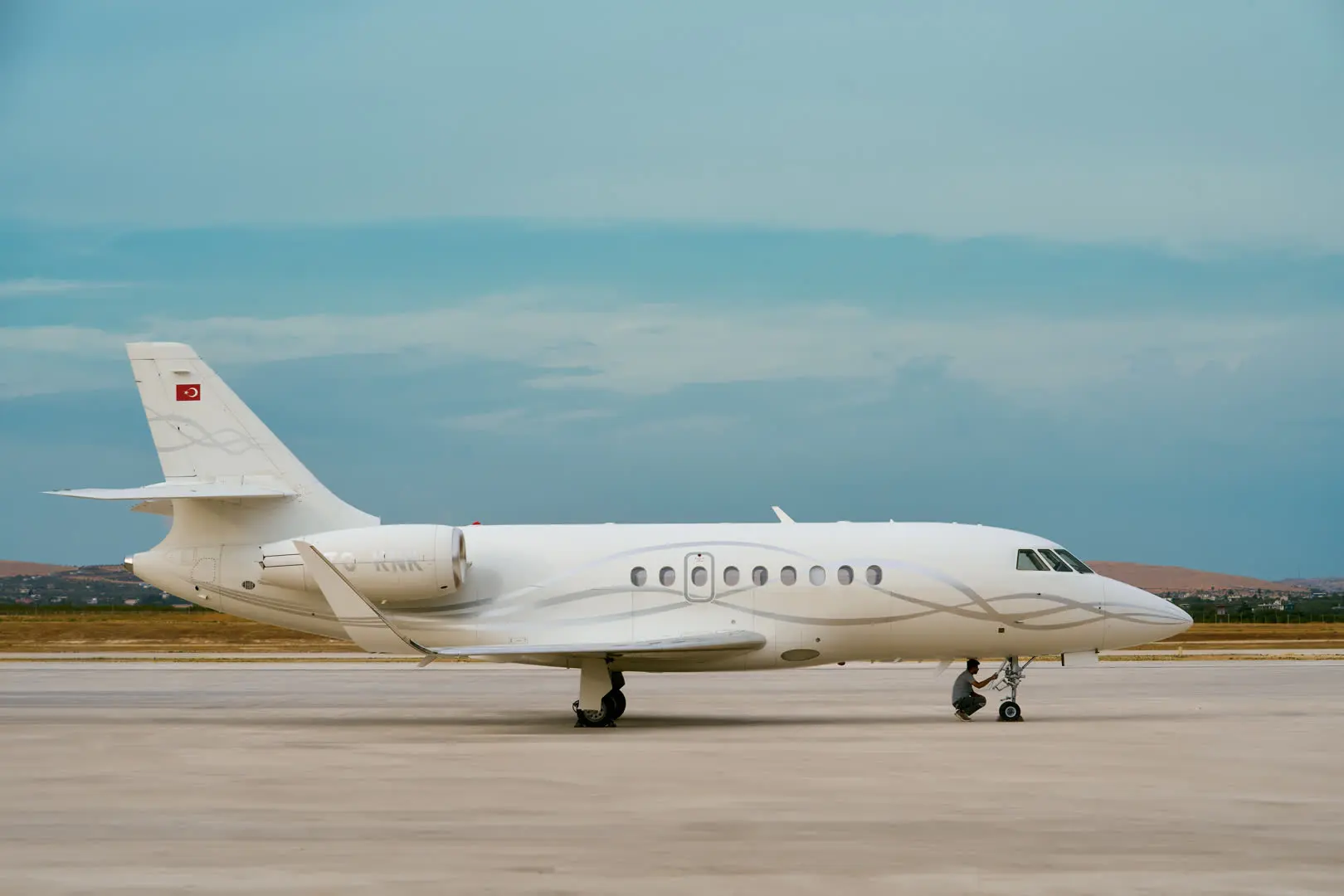 Falcon 2000LXS